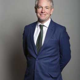 Danny Kruger Offical Portrait.JPG